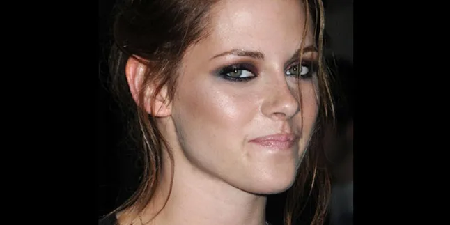 Kristen Stewart Belum Bertemu 'Putrinya'