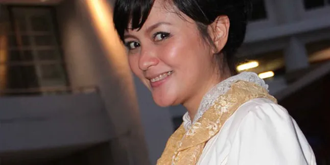 Moudy Wilhelmina Tunggu Menjanda Lima Tahun