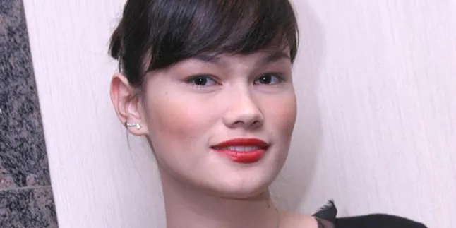 Tracy Trinita Mundur Dari Panggung Showbiz