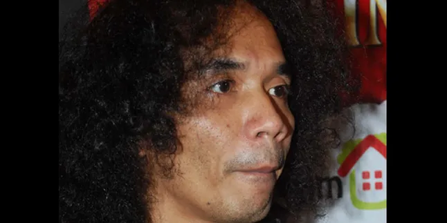 Kaka Slank: Orang Saling Meracuni
