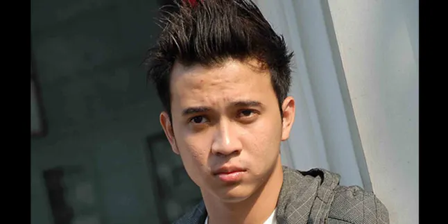 Steve Indrayana Tak Pedulikan Masa Lalu Aida Saskia