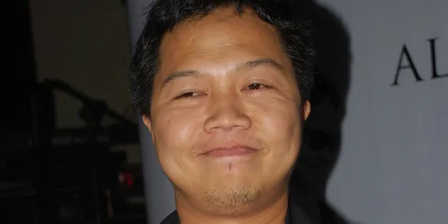 Tak Ingin Frustasi, Sandy Sandoro Kembangkan Musiknya