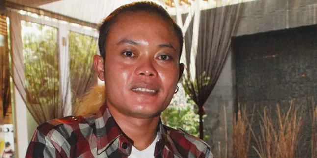 Sule Diramal Mbah Surip Jadi Penyanyi Tenar