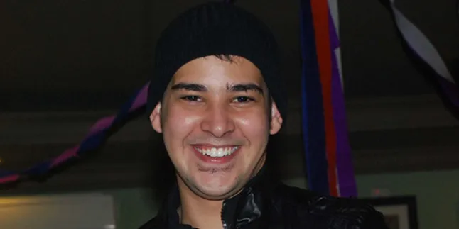 Riza Shahab Isi Kekosongan Dengan Belajar Vokal