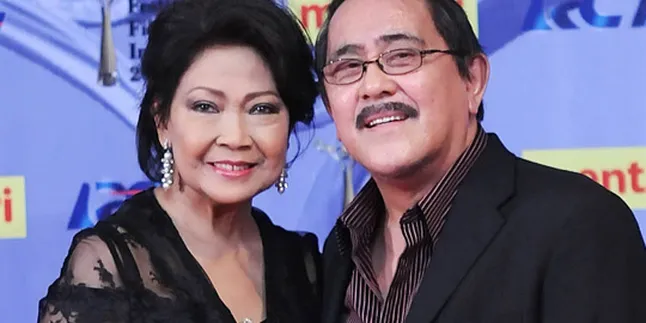 Frans Tumbuan - Rima Melati Membuka 'Rumah Cinta'