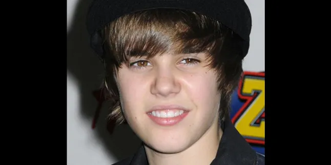 Album Akustik Buktikan Justin Bieber Bisa Menyanyi