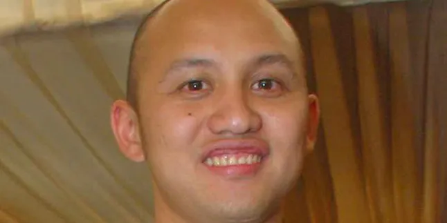 Ananda Mikola: Lamaran Lebih Tegang Dari Balapan