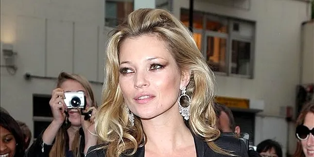 Kate Moss Ingin Dimakamkan di Perancis