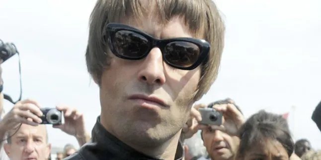 Download Gratis Lagu Band Baru Liam Gallagher di Sini!