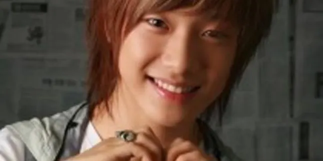 Ulang Tahun ke-19 Choi Min Hwan Trending