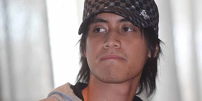 Kevin Aprilio: Seintelektual Itu Masa Menulis Blog Begitu