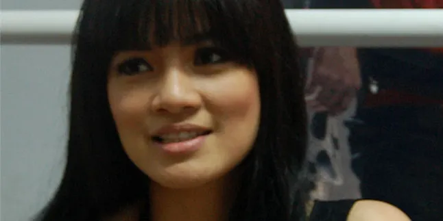 Demi 'Jatuh Cinta,' Titi Kamal Belajar Nari Demi 'Jatuh Cinta,' Titi Kamal Belajar Nari