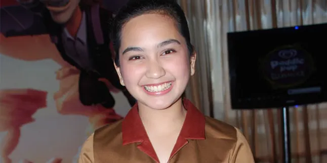 Rachel Amanda Biasa Syuting Stripping Usai Sekolah