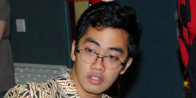 Dennis Adishwara Sebal Dengan Pemerintah Arab