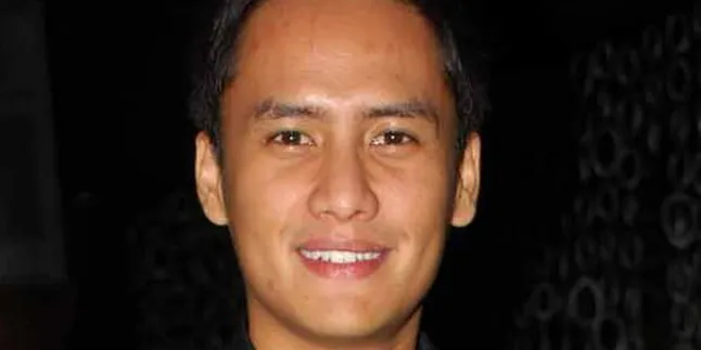 EF Bakal Perpanjang Kontrak Choky Sitohang