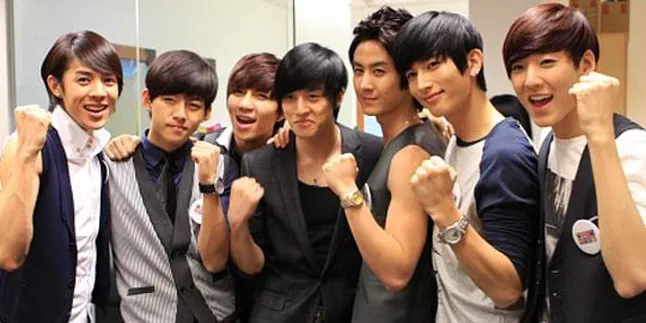 U Kiss Sukses Hipnotis Fans Singapura