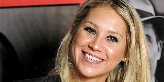 Anna Kournikova - Enrique Iglesias Sudah Menikah?
