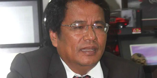 Hotman Optimis Cut Tari Bebas Hukuman