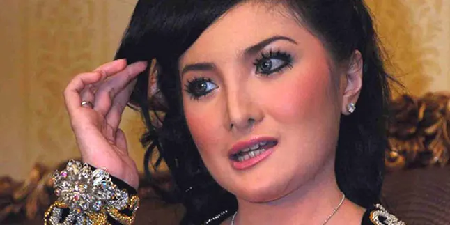 Kiki Amalia Fokus Pada Prosesi Akad Nikah