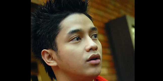 Adly Fairuz Doakan Shireen - Teuku Wisnu