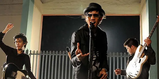 Merapi Bikin Album Sheila On 7 Molor