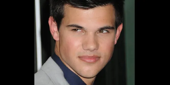 Taylor Lautner Temui Phil Collins, Calon Camer!
