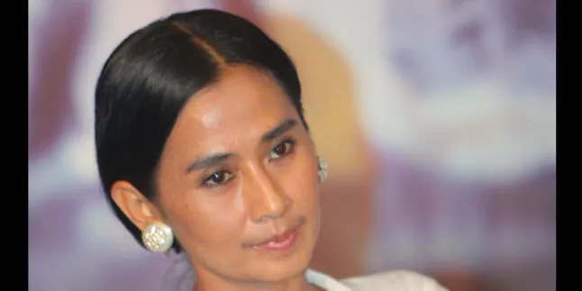 Ayu Laksmi Berniat Bagi Gratis Albumnya