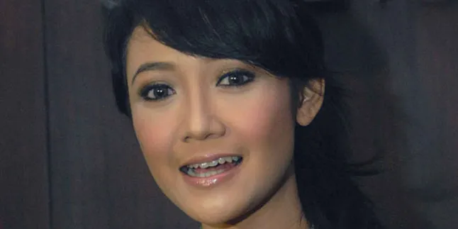 Akting Bareng Miyabi, Rheina Ipeh Cidera Lutut