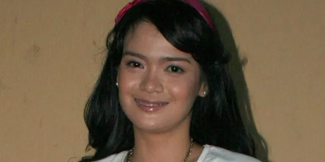 Shezy Idris Gandeng Pacar Baru