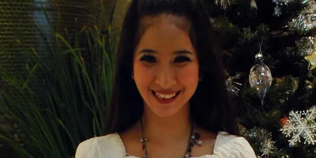 Kena Kista, Novita Angie 'Parno' Jaga Anak