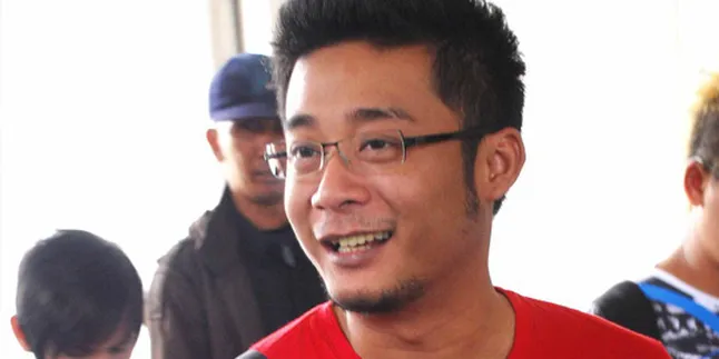 Andika Ogah Kunjungi Ariel