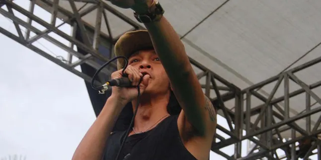 Andi Rif, Perselingkuhan di Band Itu Wajar