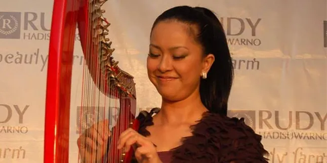Maya Hassan Belajar 'Music For Healing' Hingga Amerika