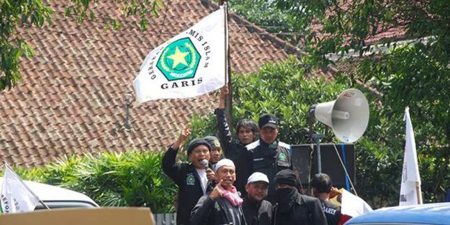 Ormas Islam Demo Tuntut Hukum Mati Ariel