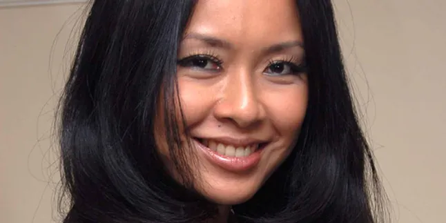 Maya Hassan Siapkan Album Baru