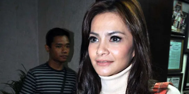 Cut Tari Siap Berkarir Dari Awal