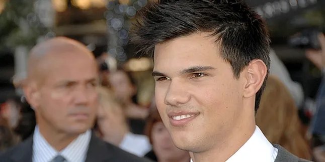 Taylor Lautner Melarikan Diri Dari Penjara