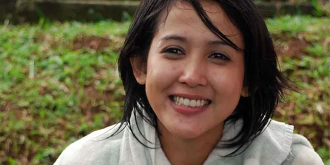 Tika Putri Selamatkan Diri, Sebelum Diselamatkan Orang