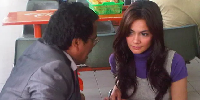 Hotman Paris Briefing Cut Tari di Tol