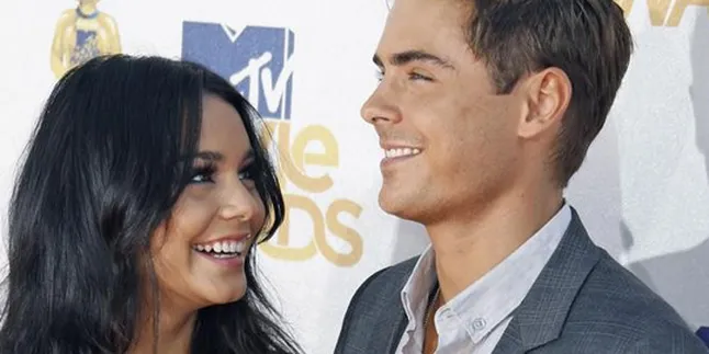 Zac Efron - Vanessa Hudgens Putus!