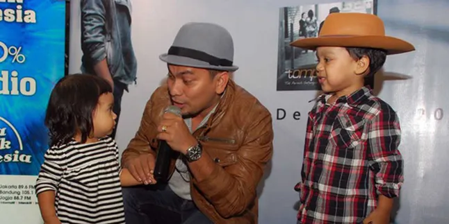 Tak Diajari, Anak Tompi Hafal Lagunya