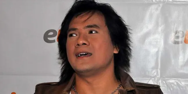 Saiful Jamil Sempat Berencana Tak Rayakan Pernikahan