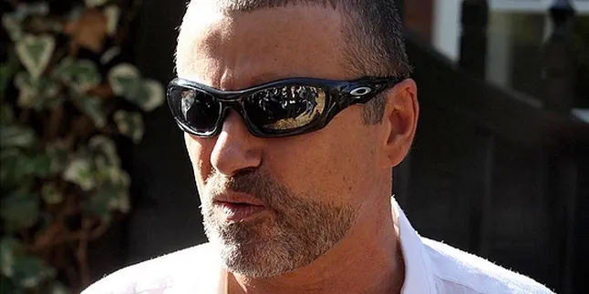 George Michael Ditawari Jadi Juri 'THE X-FACTOR'