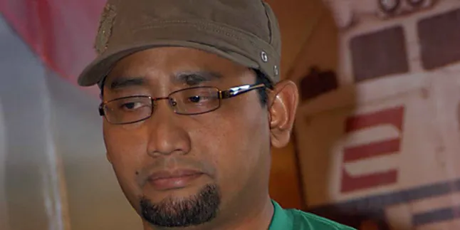 Kang Abik Tonjolkan Konflik Batin di 'DALAM MIHRAB CINTA'