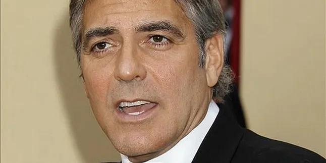 George Clooney Ambil Alih Peran Robert Downey Jr