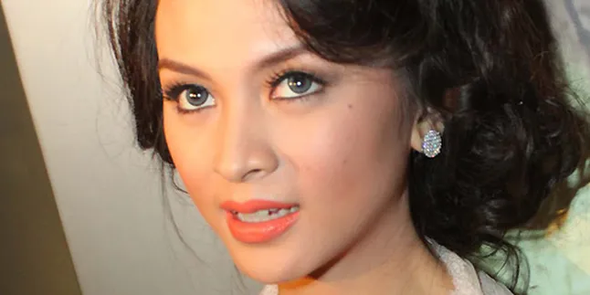 Donita Berharap Jodoh di Setiap Pergantian Tahun