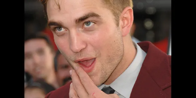Christina Ricci: Robert Pattinson Is A Good Kisser