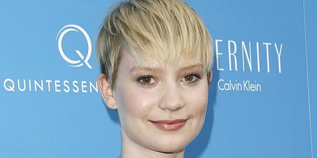 Mia Wasikowska, Aktris Pengumpul Uang Terbanyak