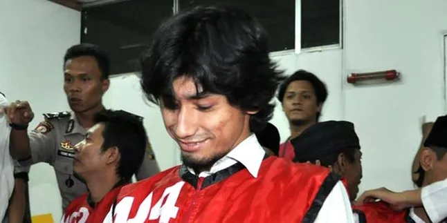 Revaldo Akui Pesta Narkoba?