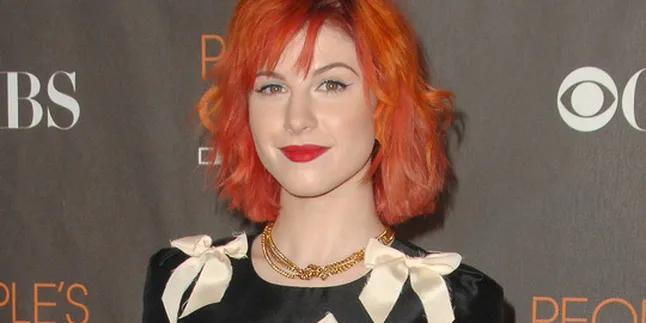 Personil Paramore Keluar Gara-Gara Hayley Williams?